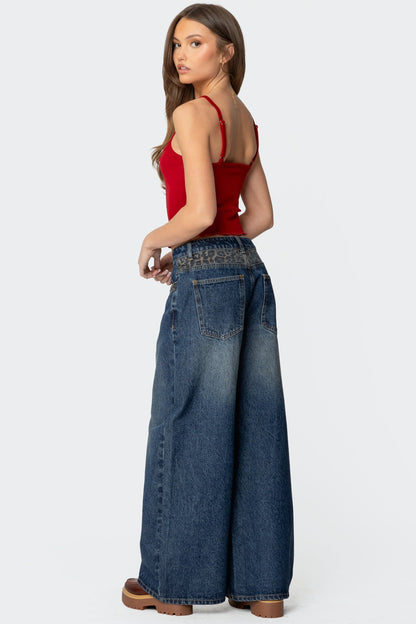 Gwen Leopard Detail Low Rise Baggy Jeans