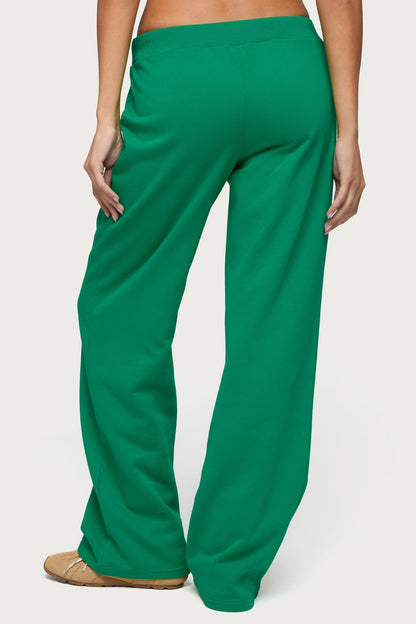 06 Sweatpants